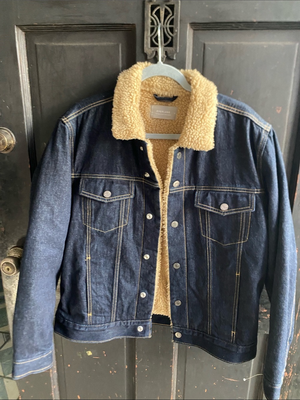 Everlane Dark 100% Organic cotton Blue Denim Jacket with Cream Sherpa Collar